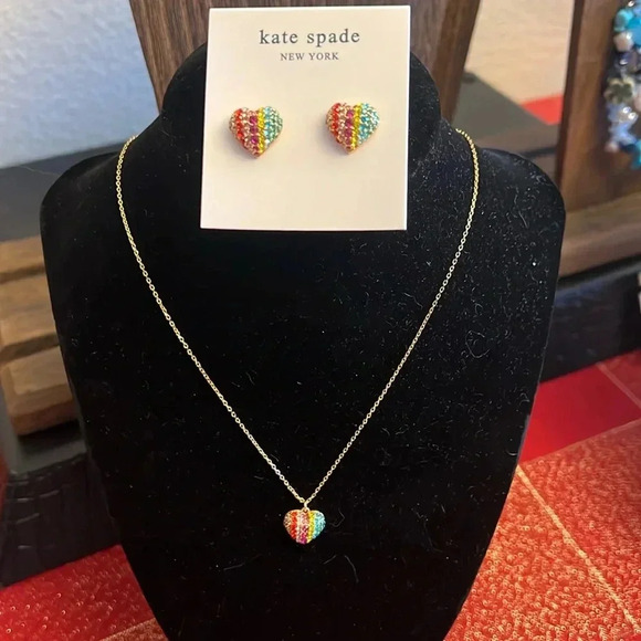 NWT Kate Spade On The Dot Mini Rainbow Heart Pendant Necklace/Stud Earrings Set - Picture 1 of 7